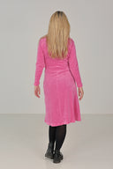 Barbro basis kjole i rosa velur