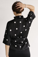 Bekka bluse sort og hvit