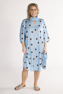 Cornelia kjole blå og brun dots