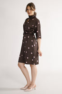 Cornelia kjole brun og rosa dots