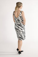 Dalia kort sort og hvit zebra kjole