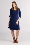 Nille marineblå babycord kjole