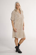 Petra beige velurkjole