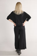 Sina sort genser