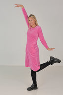 Barbro basis kjole i rosa velur