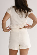 Tori kremfarget shorts