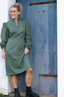 Karin grønn elegant kjole