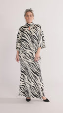 Lill skjørt i sort og hvit zebra